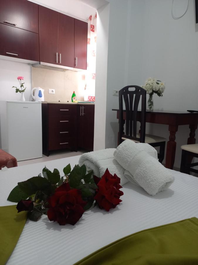 Emiljano Seaview Apartment Ksamil Exterior photo